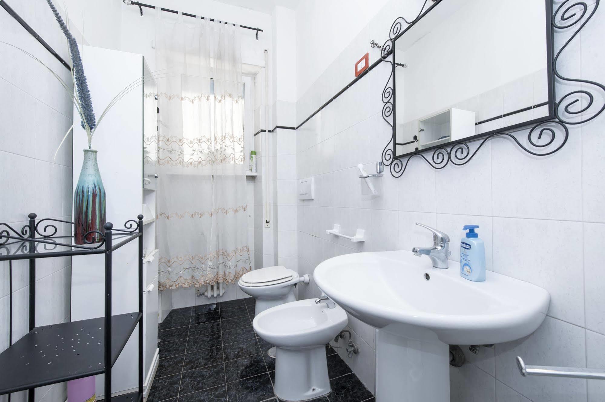 B&B A Room For Holiday Roma Dış mekan fotoğraf